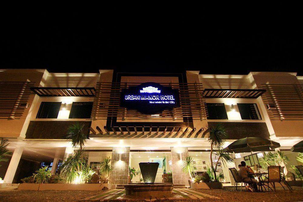 Urban Manor Hotel Roxas City Bagian luar foto
